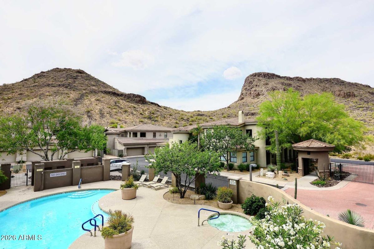 East Scottsdale