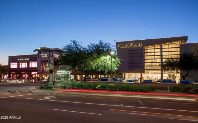 Plaza Lofts at Kierland